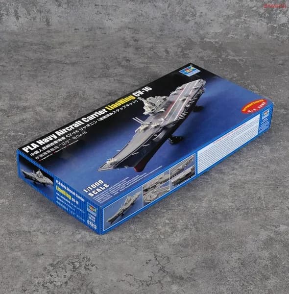 Trumpeter TR 07313 1/1000 Китайский авианосец Ляонин CV - 16 сборная модель корабля