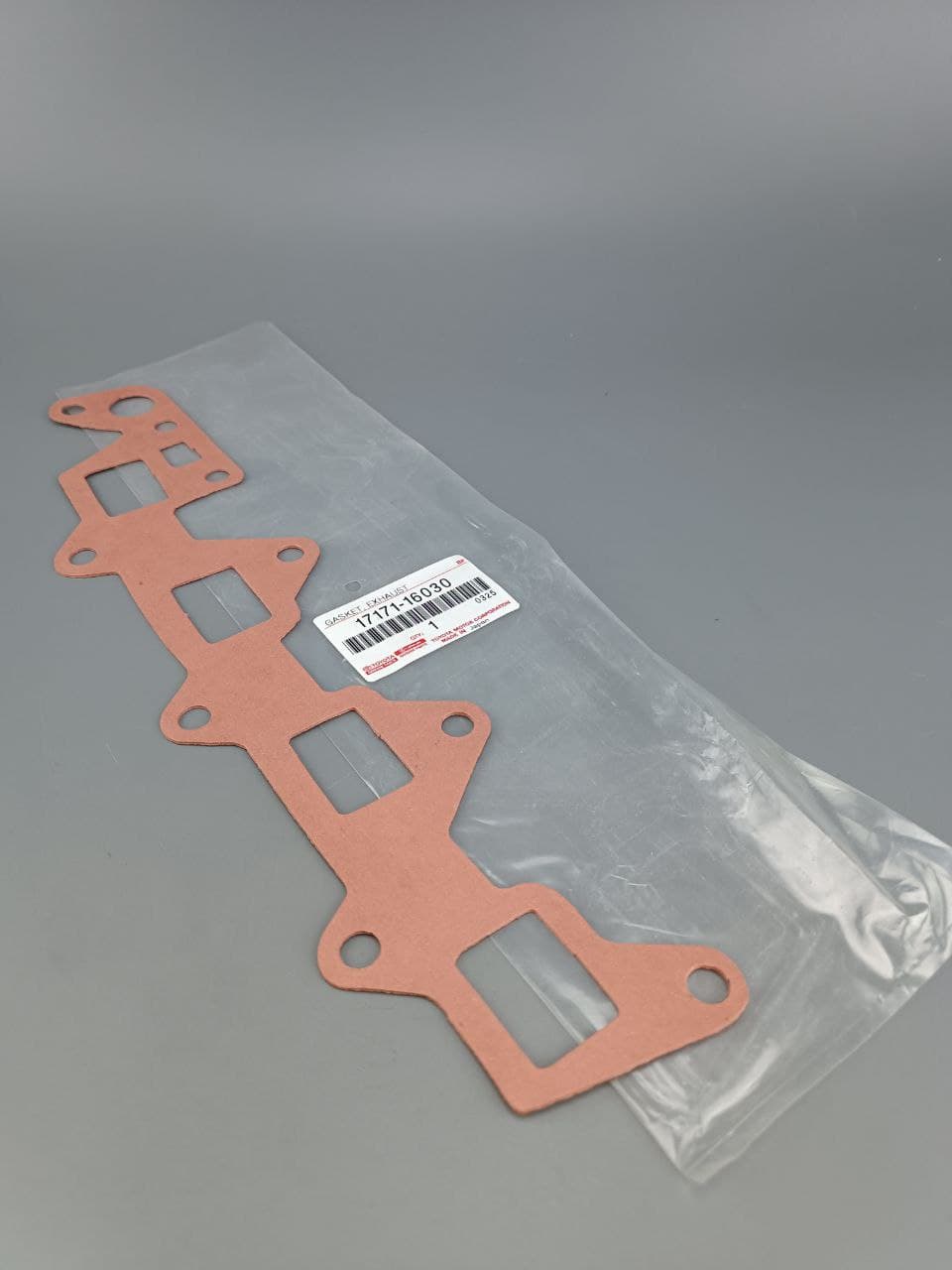 Прокладка впускного коллектора OEM 17171-16030 Toyota для мотора 4/5AFE