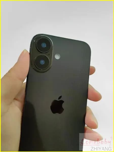 Черный макет iPhone 17 с логотипом, эксклюзивный