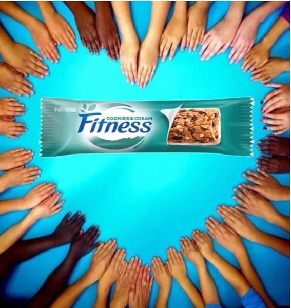 Батончик Nestle Fitness cookies & Cream 23,5г (Германия)