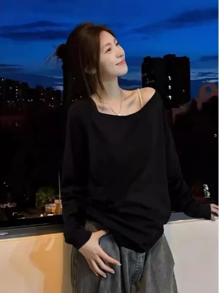 Лонгслив с открытыми плечами