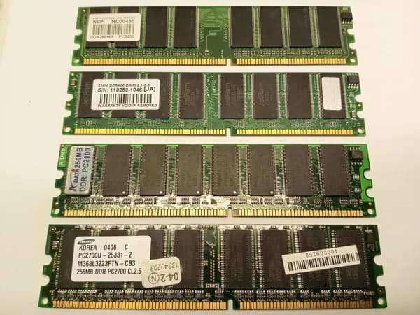 Оперативная память 256mb DDR 266MHz CL2.5 DDR, 266 МГц, 1 x до 1 ГБ (256mb DDR 266MHz CL2.5)