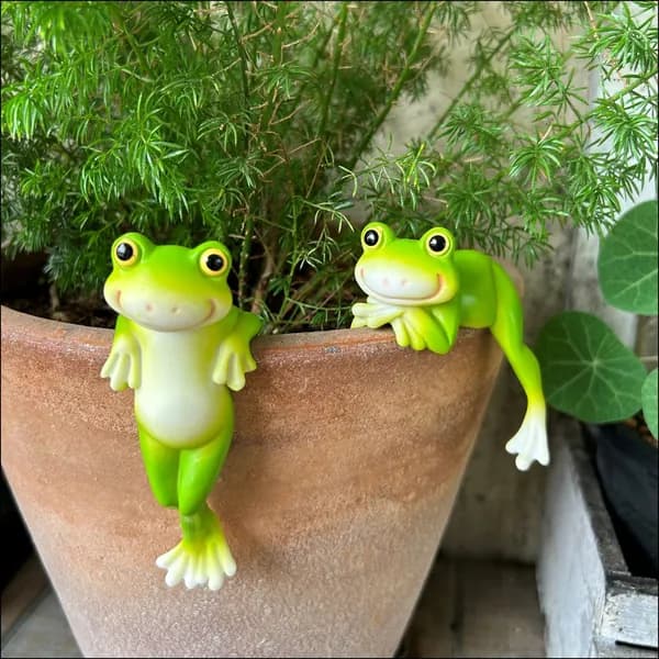Фигурка садовая