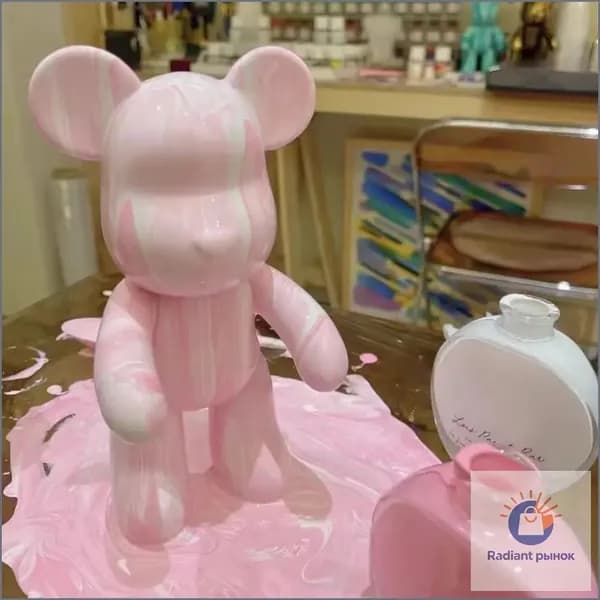 Набор для творчества мишка с красками Bearbrick fluid art 23 см(Белый, розовый, розовый)