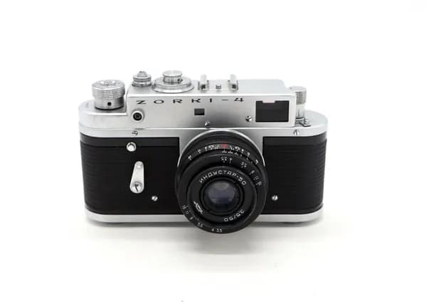 Дальномерный фотоаппарат Зоркий-4 + Индустар-50