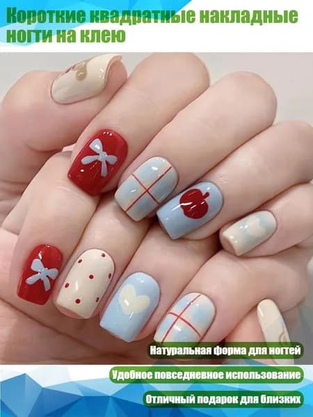 Короткие квадратные накладные ногти на клею