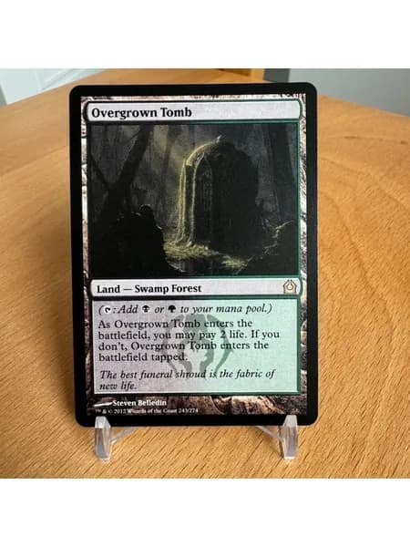 Заголовок: Волшебство в твоих руках: Уникальная карта Magic: The Gathering (MTG) с защитным протектором в подарок!