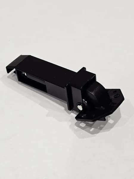 Петля (шарнир) крышки сканера Kyocera M2135, M2235, M2635, M2735, M2040, M2540 302S018610 302S018620
