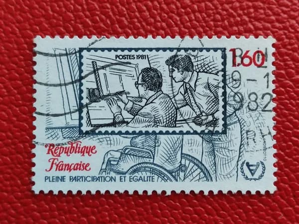 Марки Франция 1991. Серия: "Международный год инвалидов". Гашение - См фото