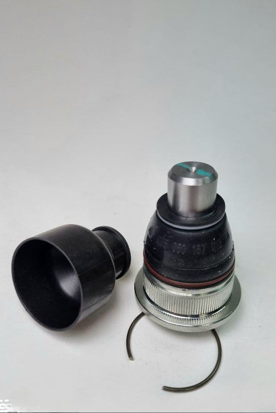 Шаровая опора 401604002R с боковой проточкой Renault, LADA, Nissan (Рено, Лада, Ниссан)