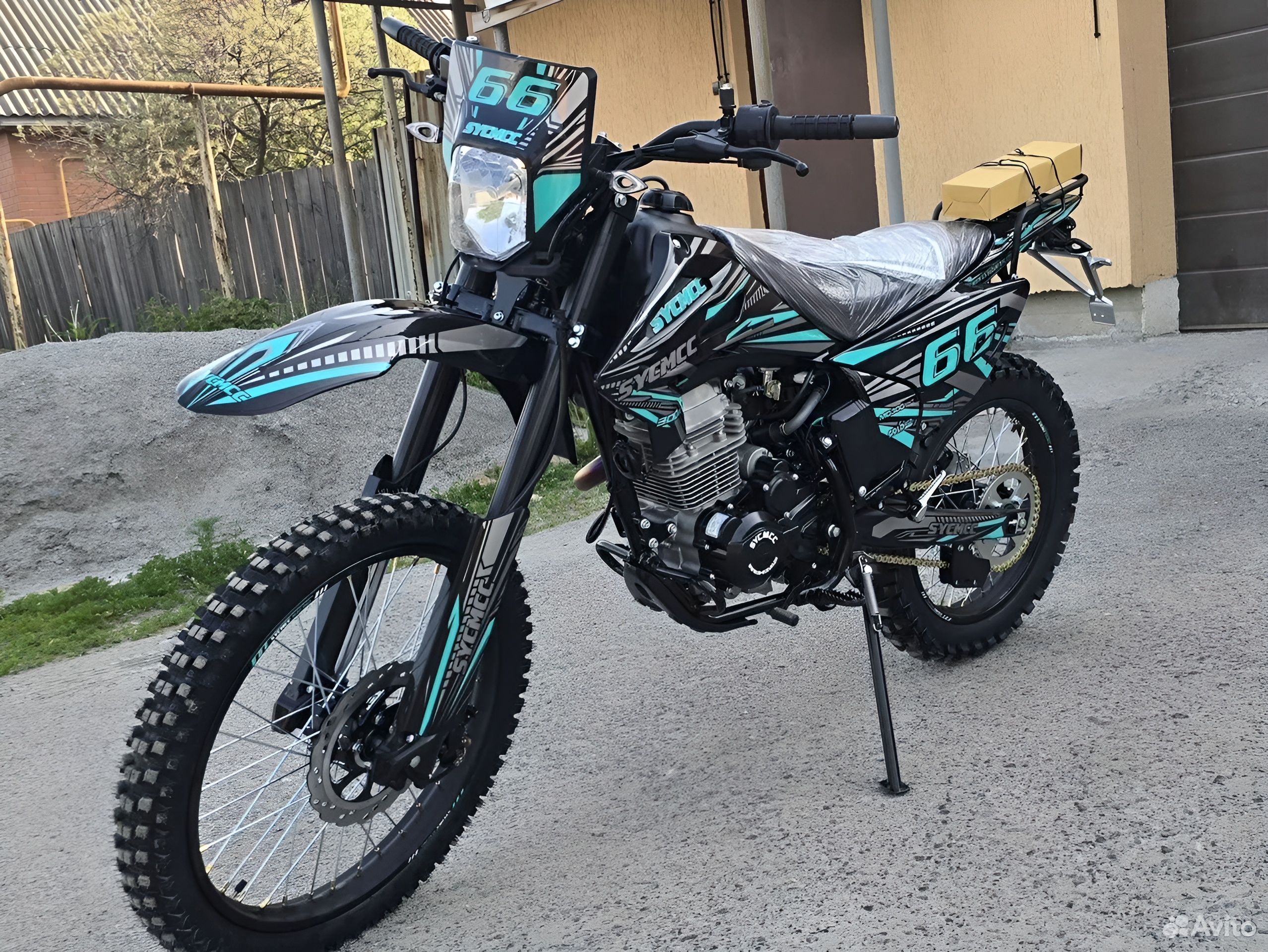 Мотоцикл SYCMCC (SUZUKI), 300 см 177fmm, 4 тактный, электростартер, с кикстартером, черно зеленый
