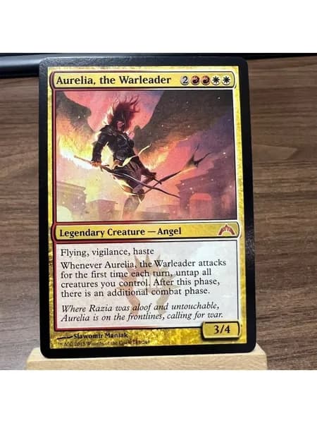Высококачественная игровая карта Magic The Gathering, подходящая для семейных и дружеских посиделок, поставляется в прозрачном наборе.