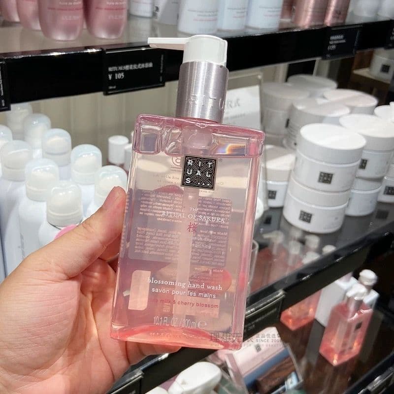 Жидкое мыло для рук Rituals "Sakura" с ароматом цветов вишни и рисового молока, 300 мл.