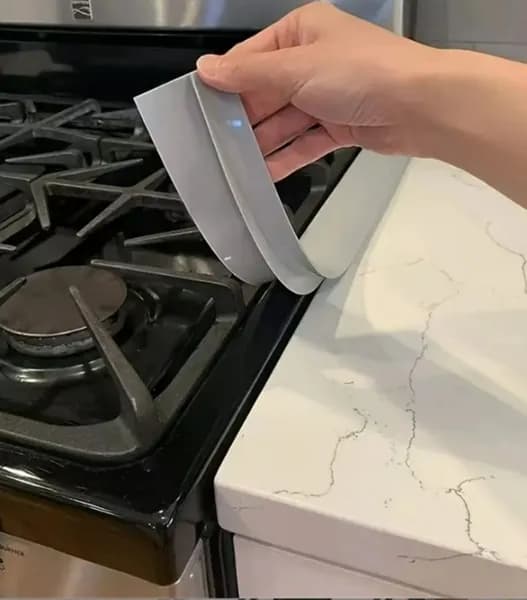Силиконовая накладка между столешницей и плитой, закрытие щели, 1 шт.