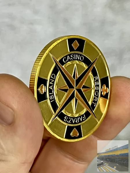 Хранитель для карт Четыре направления