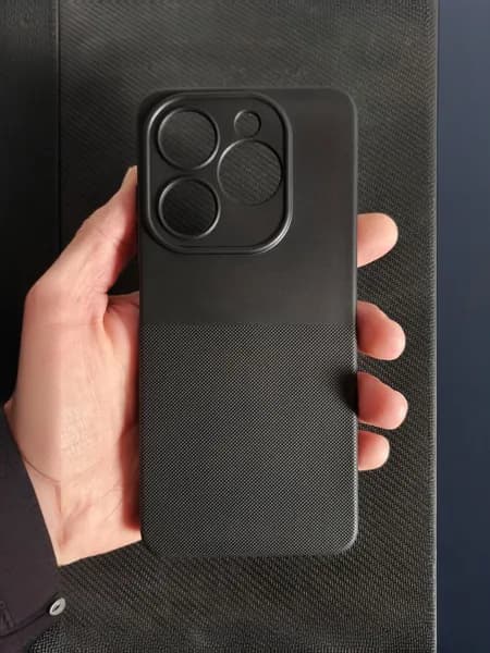 Чехол пупырчатый на Tecno Spark Go 2024 / 20 / 20C / Infinix Hot 40i / Smart 8 / 8 Pro черный матовый
