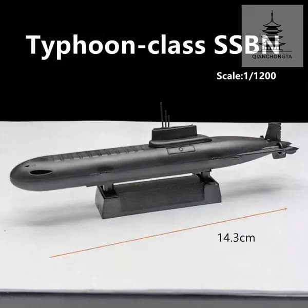 Миниатюрные модели военных кораблей, пластиковые конструкции, требуют сборки, атомная подводная лодка, раке