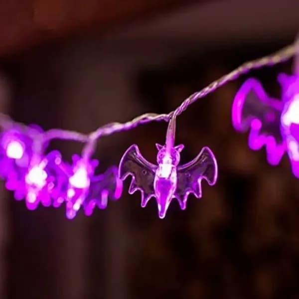 Гирлянда с LED-светильниками на Хэллоуин