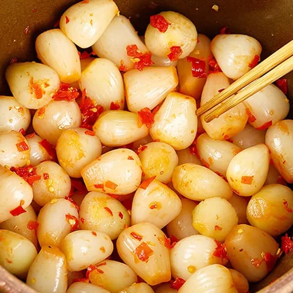Соленья, Китайская маринованная луковица, Острая и кислая закуска, Ручная работа