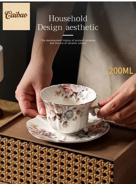 Чайная пара "Розы старой Англии", Фарфор, Royal Albert, Великобритания, вторая половина 20 века.