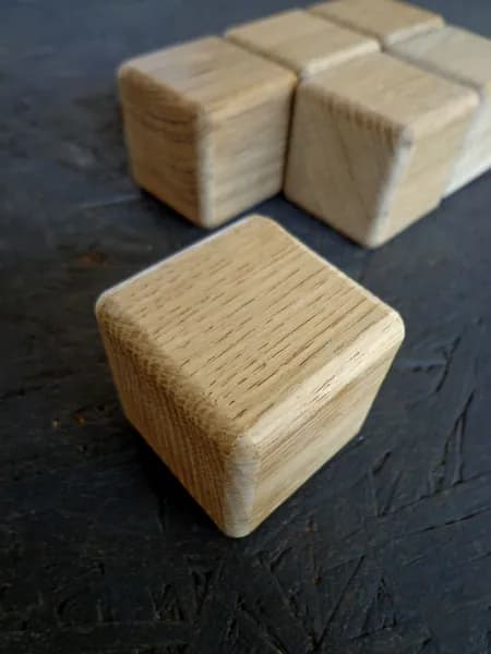 Кубики Дуб 40х40х40 мм (х4 шт)