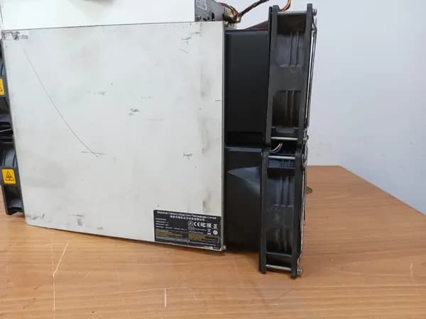 Комплект адаптеров охлаждения с 120 на 140 кулер Antminer l7, S19, S-T21er l7, S19, S21, T21 и аналогов
