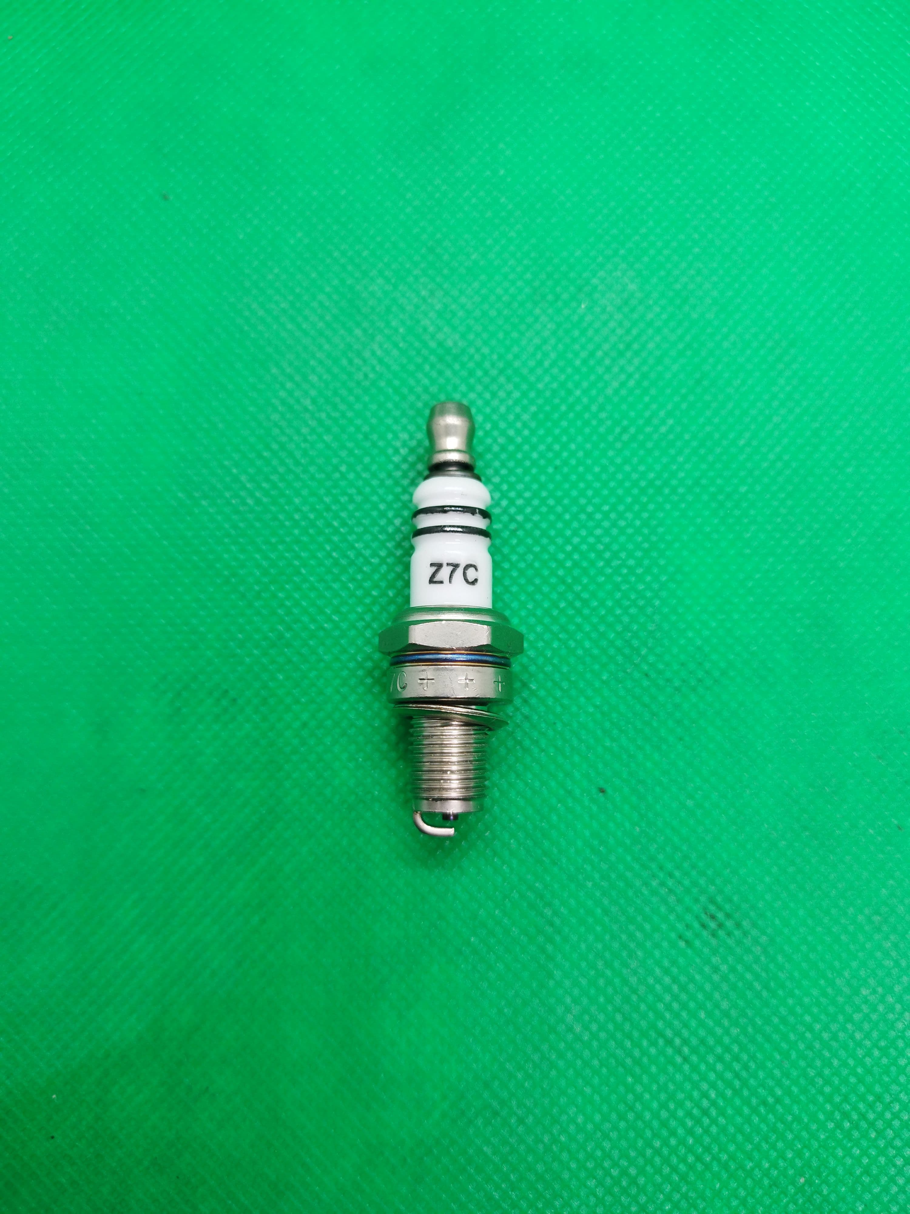 Свеча зажигания для бензопил Partner 340s/350s/360s CMR7H/HQT-5/RZ7C/Z7C