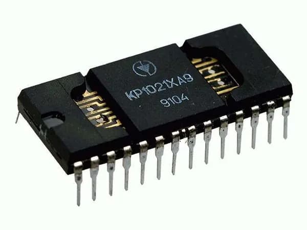 Микросхема КР1021ХА9 DIP-28