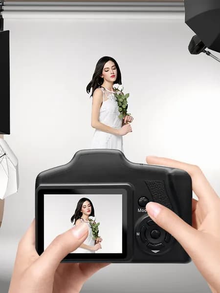 Объектив Compact DSLR Camera