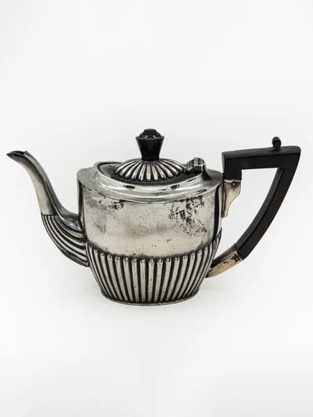 Чайник, 1900 - 1920 годы, Англия; британий, серебрение; 0.5 л.