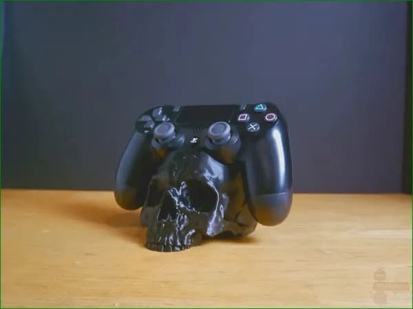 Держатель для контроллера PS4 в виде черепа-3D
