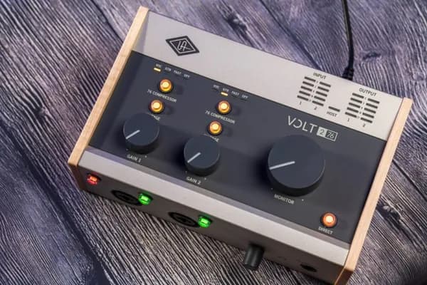 Внешняя звуковая карта Universal Audio 10004881 Volt 276