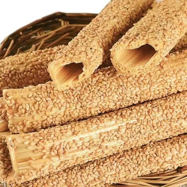 Пустотелый кунжутный конфетный традиционный солодовый закусочный продукт