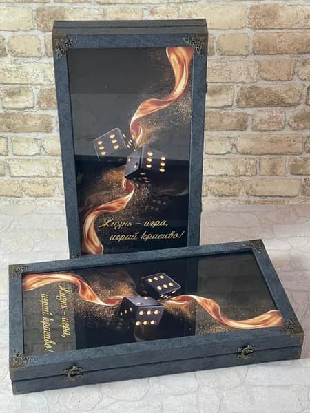 Нарды стеклянные "Играй Красиво", большие 60 на 60 см, из натурального дерева, игровое поле под стеклом, обтянуты экокожей премиум класса, нарды большие деревянные