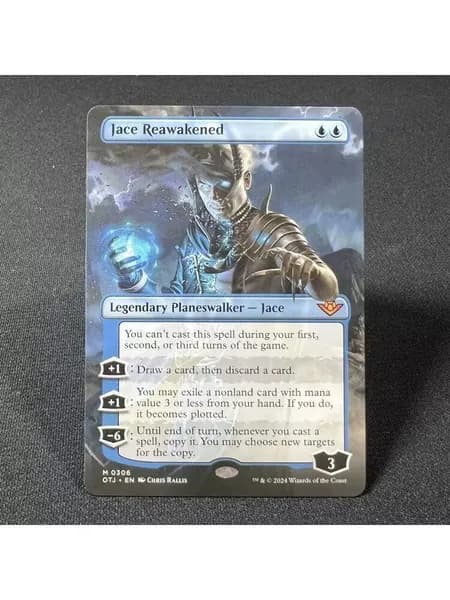 Высококачественная игровая карта Magic The Gathering, подходящая для семейных и дружеских посиделок, поставляется в прозрачном наборе.