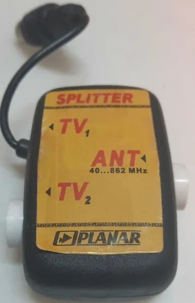 Сплитер телевизионный PLANAR2 с антенны на 2 ТВ, 1шт