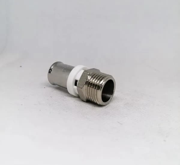 Пресс-фитинг с переходом на наружную резьбу никелированный 16*1/2 F-S1602MN