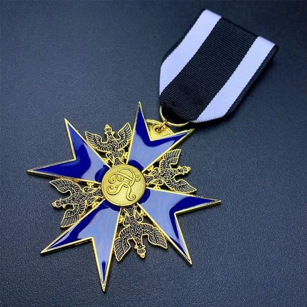 Нагрудный знак Ордена Черного орла Пруссии с лентой: эмаль, позолоченный сплав, военный памятный значок