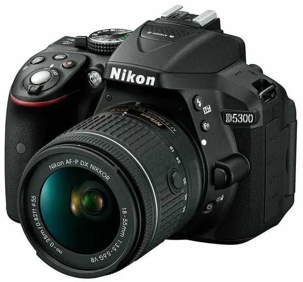 Nikon Цифровой фотоаппарат, черный