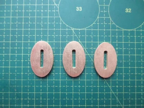 Больстер латунь 3мм нолик, для ножа. 1шт.