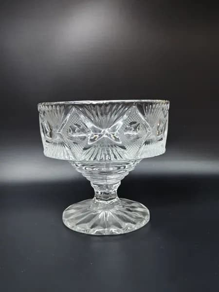 Креманка с абстрактным геометрическим декором, хрусталь, СССР, 1970-1990 гг.