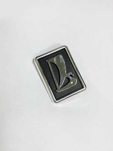 Эмблема (орнамент) решётки радиатора/ капота ВАЗ 2108-21099 старого образца ХРОМированная