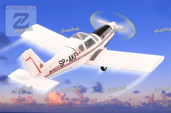 80299 1:72 Zlin Z-42Mсобранная модель самолета