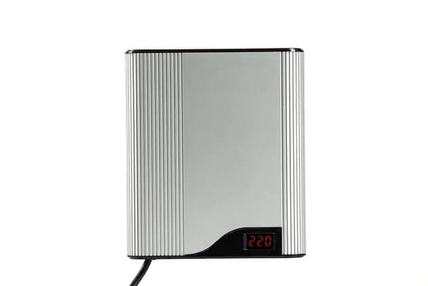 Стабилизатор напряжения TEPLOCOM 220в ST-888-И