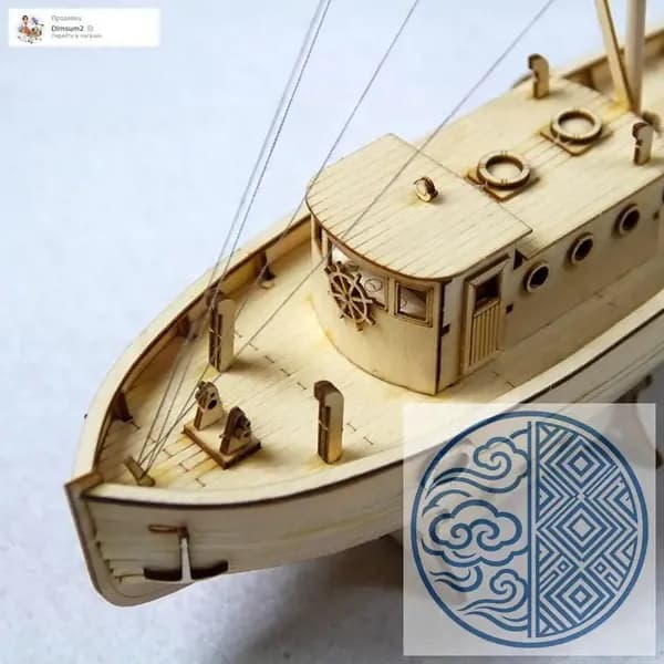 Собранная модель корабля Накс DIY