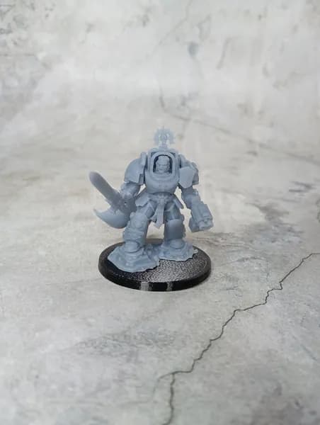 Сборная модель Captain In Terminator Armour
