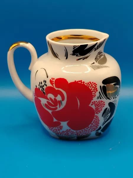 МОЛОЧНИК . СЛИВОЧНИК. " Алая роза " Фарфор. ЛФЗ.
