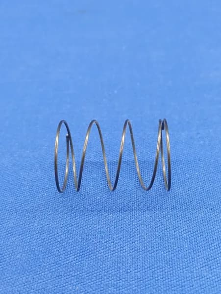 Пружина кнопки открытия дверцы для СВЧ Samsung