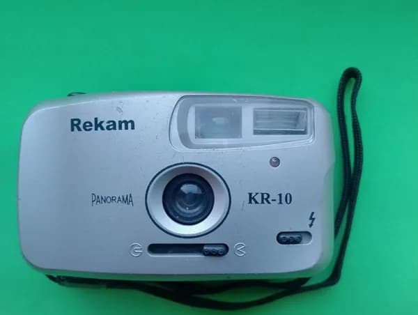 Пленочный фотоаппарат Rekam KR-10.