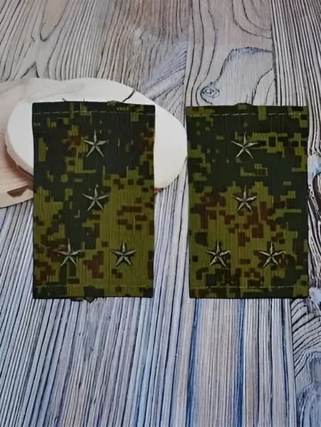 Капитан пиксель фальшпогон